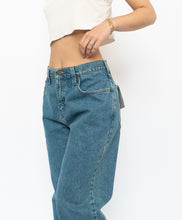 Load image into Gallery viewer, CARHARTT x Deadstock Mid-wash OG Fit Denim (M, L)