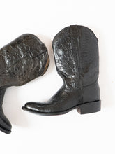 Load image into Gallery viewer, Vintage x Made in Mexico x Black Shiny Leather Croc Cowboy Boot (8-9)