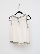 Load image into Gallery viewer, ALICE + OLIVIA x Deastock White Silk Beaded Tank (XS)
