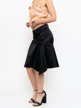 Load image into Gallery viewer, Vintage x Made in USA x Black Satin Bunched Midi Skirt (S)