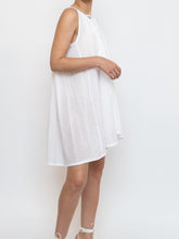 Load image into Gallery viewer, Vintage x White Flowy Semi-sheer Dress (XS-M)