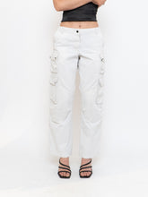 Load image into Gallery viewer, Vintage x BURBERRY Low-rise Cargo Pant (S, M)