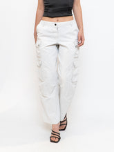 Load image into Gallery viewer, Vintage x BURBERRY Low-rise Cargo Pant (S, M)
