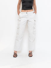 Load image into Gallery viewer, Vintage x BURBERRY Low-rise Cargo Pant (S, M)