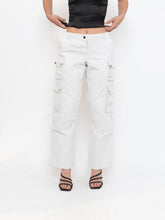 Load image into Gallery viewer, Vintage x BURBERRY Low-rise Cargo Pant (S, M)