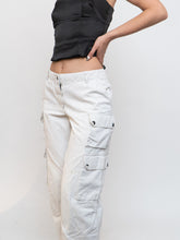 Load image into Gallery viewer, Vintage x BURBERRY Low-rise Cargo Pant (S, M)