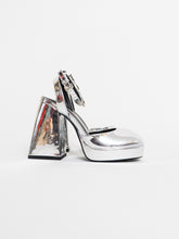 Load image into Gallery viewer, Modern x SPRING Silver Platform Rhinestone Heels (5.5, 6)