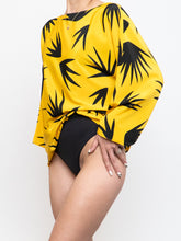 Load image into Gallery viewer, Vintage x Made in Hong Kong x Yellow Silk-feel Palm Tree Top (XS-M)