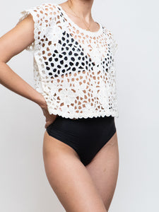 Vintage x Cropped Cream Lace Top (S, M)