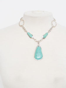 Vintage x Silver & Turquoise Necklace