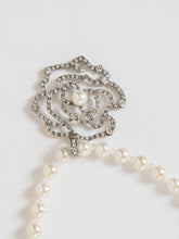 Load image into Gallery viewer, Pearl Silver Rose Necklace