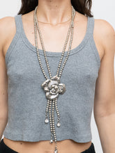 Load image into Gallery viewer, Layered Silver Bead Chunky Rose Necklace
