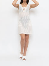 Load image into Gallery viewer, Vintage x Made in Canada x DONNA White Coverup Dress (M)