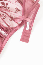 Load image into Gallery viewer, SIMONE PERELE x  Blush Pink Lace Bra (D, DD)