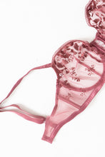 Load image into Gallery viewer, SIMONE PERELE x  Blush Pink Lace Bra (D, DD)
