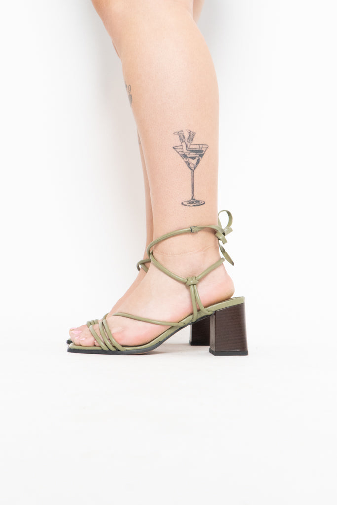 ASOS x DEADSTOCK Pastel Green Leather Heeled Sandals (10)