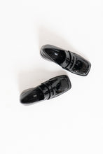 Load image into Gallery viewer, ZARA x Patent Black Heeled Loafers (6.5)