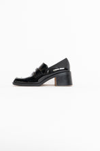 Load image into Gallery viewer, ZARA x Patent Black Heeled Loafers (6.5)