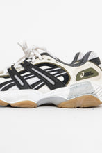 Load image into Gallery viewer, Vintage x ASICS GEL Rhyno Skin Sneakers (7.5, 8)