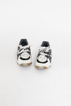 Load image into Gallery viewer, Vintage x ASICS GEL Rhyno Skin Sneakers (7.5, 8)