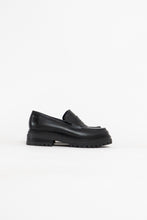 Load image into Gallery viewer, GRAVITY POPE x DON DIEGO Made in Italy Black Heeled Loafers (8, 8.5)
