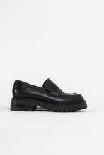 Load image into Gallery viewer, GRAVITY POPE x DON DIEGO Made in Italy Black Heeled Loafers (8, 8.5)