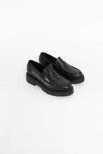 Load image into Gallery viewer, GRAVITY POPE x DON DIEGO Made in Italy Black Heeled Loafers (8, 8.5)