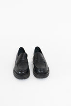 Load image into Gallery viewer, GRAVITY POPE x DON DIEGO Made in Italy Black Heeled Loafers (8, 8.5)