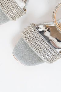BADGLEY MISCHKA x DEADSTOCK Silver Glitter Heels (6)