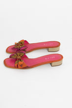Load image into Gallery viewer, UNISA x DEADSTOCK Pink Striped Fabric Slides (7)