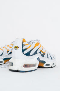 NIKE x Airmax Plus GS White Kumquat Marina (6.5Y, 8W)