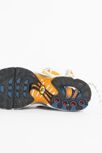 Load image into Gallery viewer, NIKE x Airmax Plus GS White Kumquat Marina (6.5Y, 8W)
