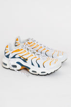 Load image into Gallery viewer, NIKE x Airmax Plus GS White Kumquat Marina (6.5Y, 8W)