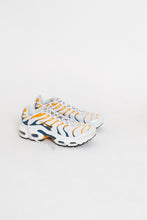Load image into Gallery viewer, NIKE x Airmax Plus GS White Kumquat Marina (6.5Y, 8W)