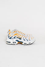 Load image into Gallery viewer, NIKE x Airmax Plus GS White Kumquat Marina (6.5Y, 8W)