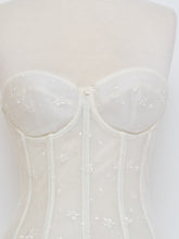 Load image into Gallery viewer, Vintage x Cream Embroidered Corset (S, B Cup)