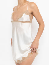 Load image into Gallery viewer, Vintage x Cream &amp; Lace Silk Slip Dress (M)