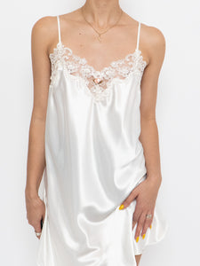 Vintage x Made in USA x Cream Satin & Lace Slip Dress (M, L)