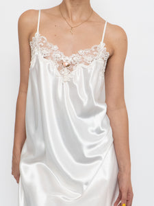 Vintage x Made in USA x Cream Satin & Lace Slip Dress (M, L)