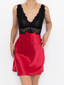 Vintage x Black & Red Silk & Lace Slip Dress (S, M)