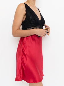 Vintage x Black & Red Silk & Lace Slip Dress (S, M)