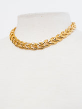 Load image into Gallery viewer, Vintage x Gold Arrow Chunky Choker Necklace