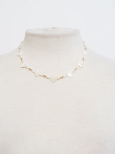 Vintage x Pearl Heart Gold Beaded Necklace