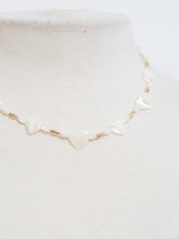 Load image into Gallery viewer, Vintage x Pearl Heart Gold Beaded Necklace