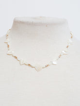Load image into Gallery viewer, Vintage x Pearl Heart Gold Beaded Necklace