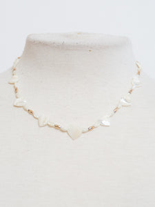 Vintage x Pearl Heart Gold Beaded Necklace