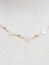 Load image into Gallery viewer, Vintage x Pearl Heart Gold Beaded Necklace
