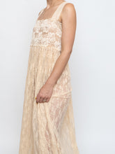 Load image into Gallery viewer, Vintage x Pale Yellow Floral Lace Dress (M, L)