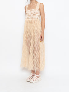 Vintage x Pale Yellow Floral Lace Dress (M, L)
