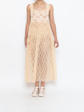 Load image into Gallery viewer, Vintage x Pale Yellow Floral Lace Dress (M, L)